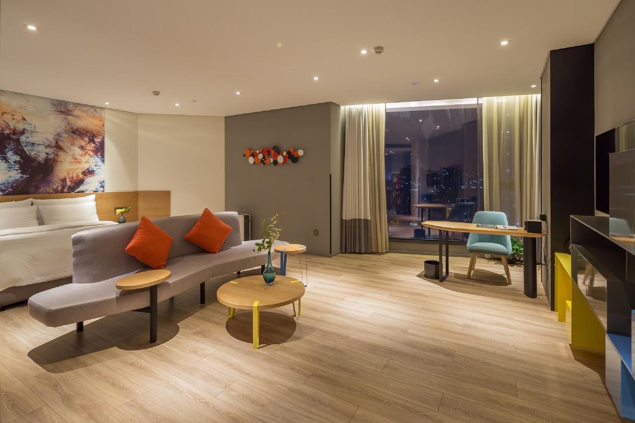 M Hotel Zhengzhou Extérieur photo