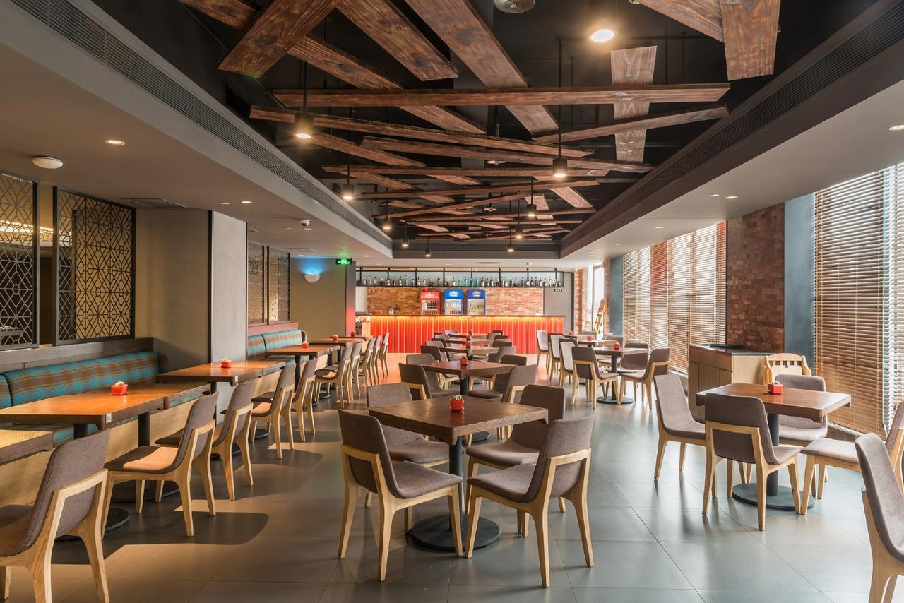 M Hotel Zhengzhou Extérieur photo