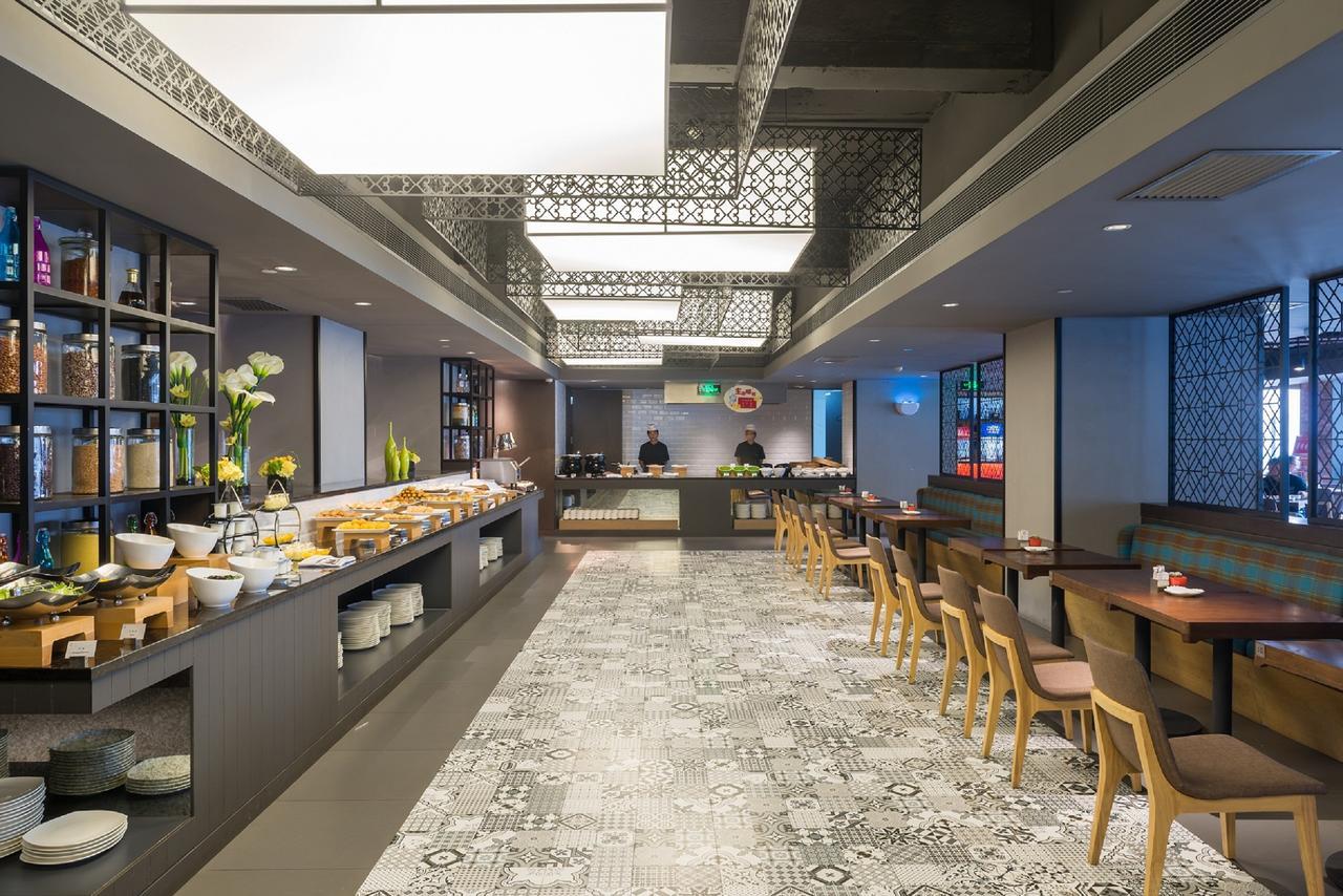 M Hotel Zhengzhou Extérieur photo