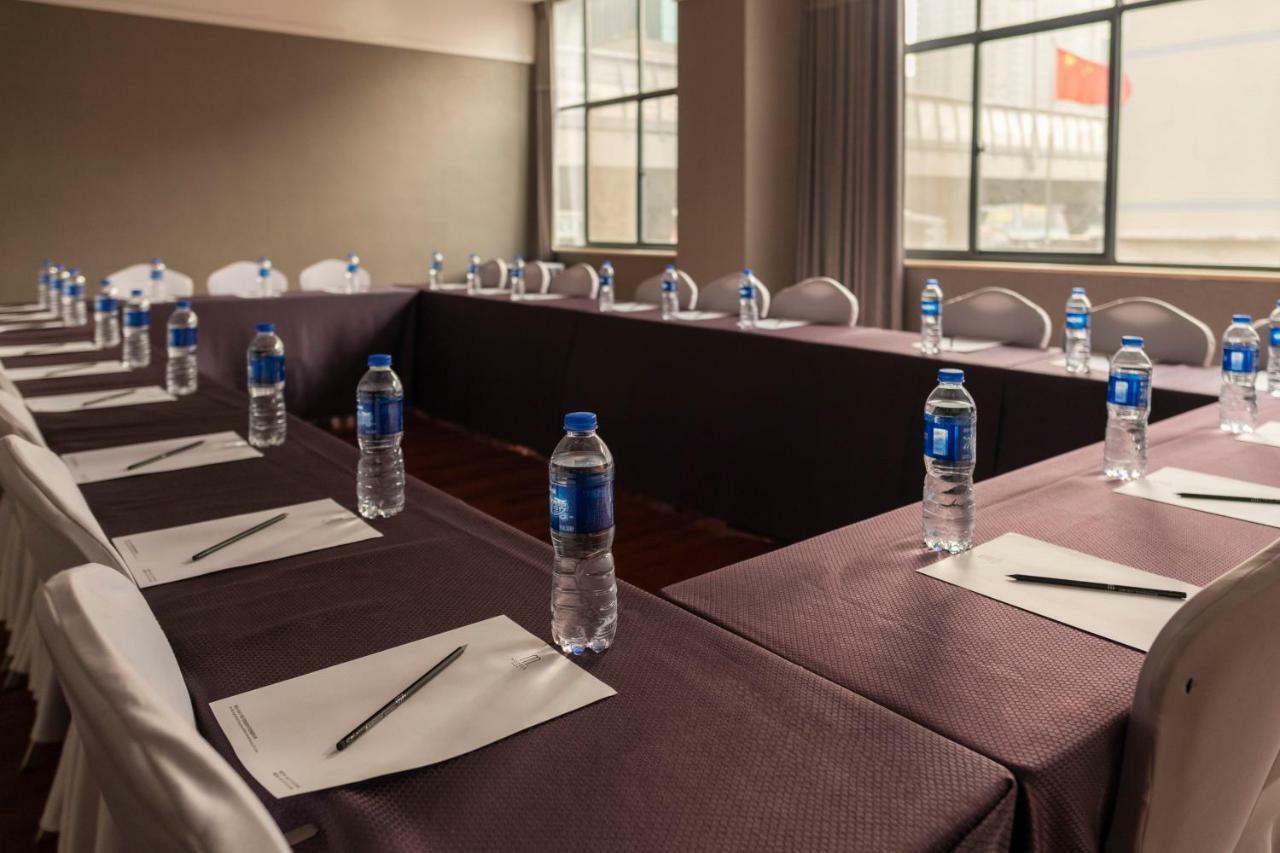 M Hotel Zhengzhou Extérieur photo